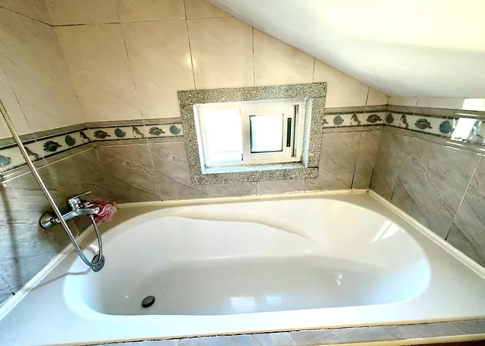 Privat bolig Em Casa Em Braganca, Parque Eixo Atlantico *